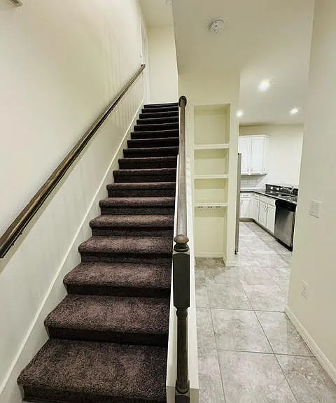 2682 Chantilly Ave — Photo 8