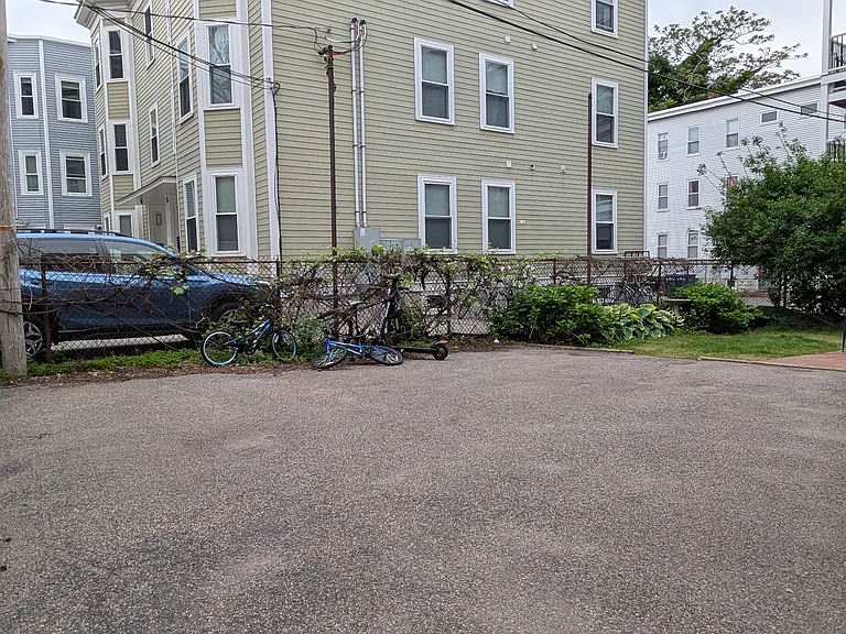 367 Cardinal Medeiros Ave #2 — Photo 16