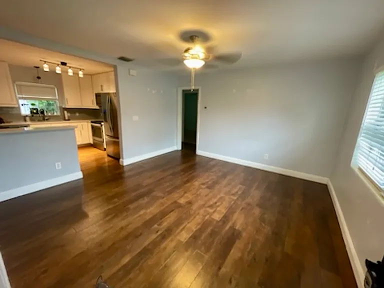 1807 Palmer Ave — Photo 7