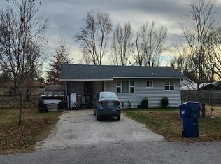 748 N Random Rd, Granby, MO 64844