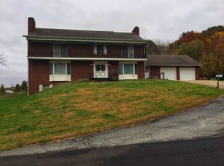 825 Smith St, Raceland, KY 41169