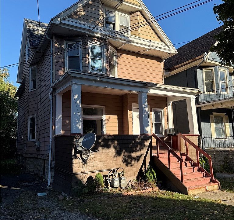1st image of 42 Kamper Ave