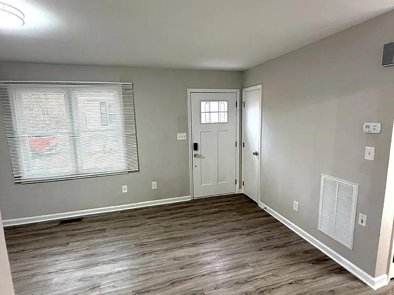 630 N Taylor St #32 — Photo 17