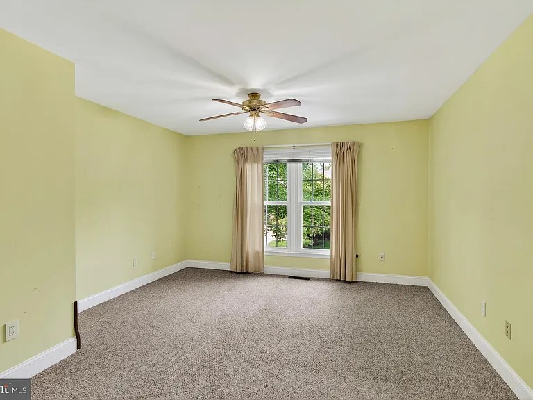 3 Oak Leaf Ln — Photo 31