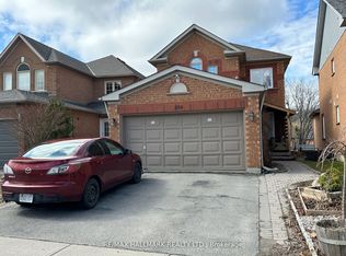 256 Stone Rd #BASEMENT, Aurora, ON L4G 6Y7