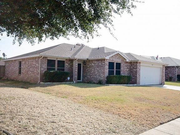2nd image of 4209 Estes Park Cir
