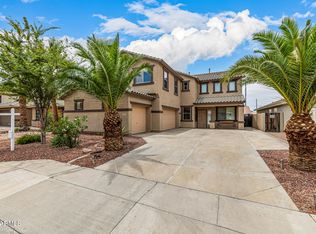 8214 S 48th Dr, Laveen, AZ 85339