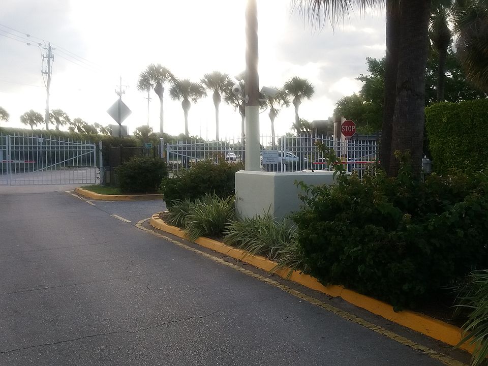 2nd image of 151 Capri Way #D