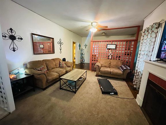 2nd image of 610 McFadden Dr
