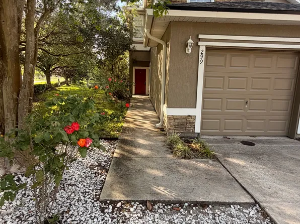 299 Leese Dr, Saint Johns, FL 32259