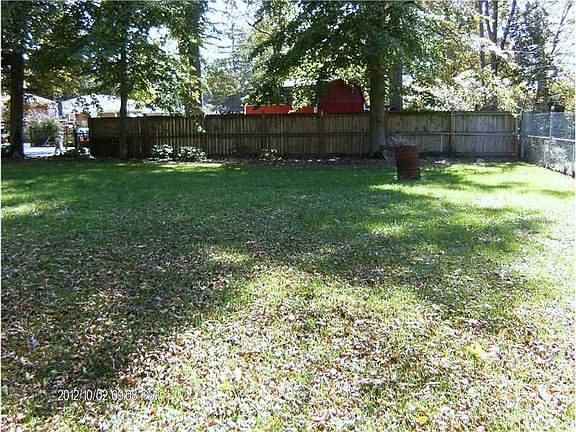 2nd image of 1334 N Eustis Dr