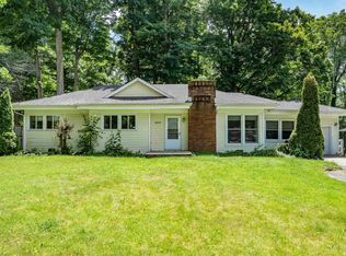 4648 Parkerdale Dr, Fort Wayne, IN 46835