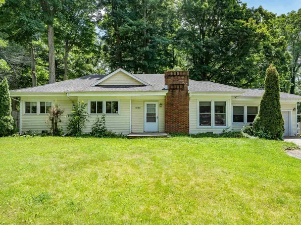 4648 Parkerdale Dr, Fort Wayne, IN 46835