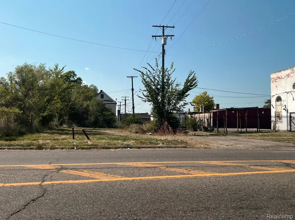 15321 Dexter Ave, Detroit, MI 48238