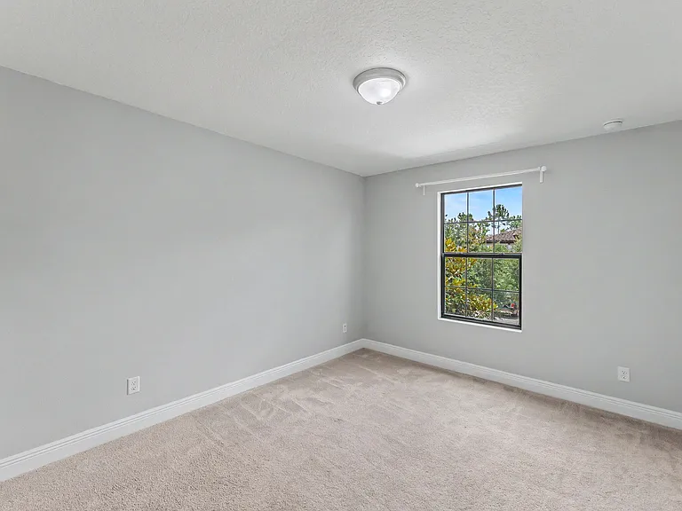 12969 Burns Dr — Photo 31