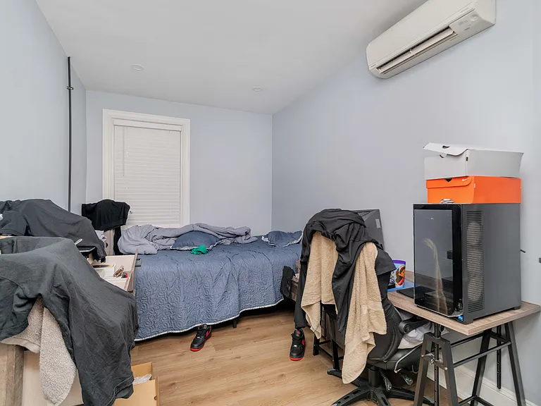 46 Saxton St #1 — Photo 8