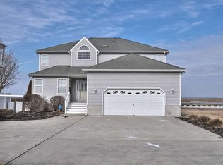 838 W Shore Dr, Brigantine, NJ 08203