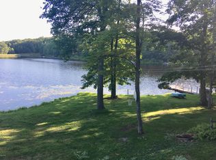 446 Log Tavern Rd, Milford, PA 18337