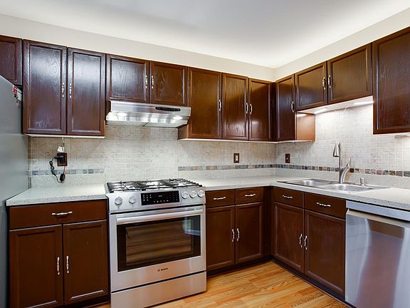 5th image of 21707 Leatherleaf Cir
