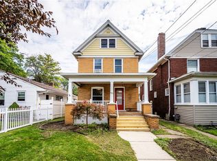 4125 McKoon Ave, Niagara Falls, NY 14305