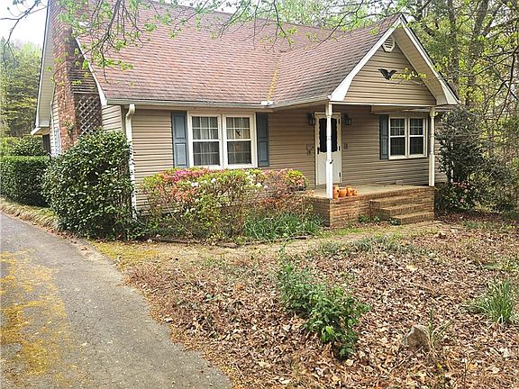 2nd image of 213 Anthony Rd