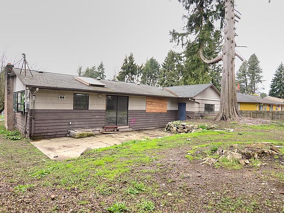 4th image of 19115 48th Ave W