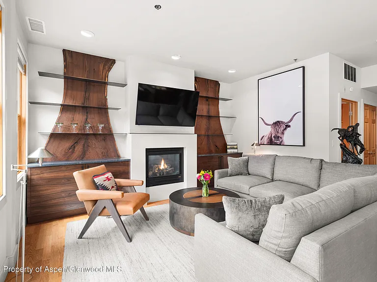 227 Midland Ave #24 — Photo 7