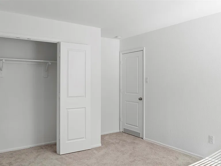 19148 Cicerone Ct — Photo 12