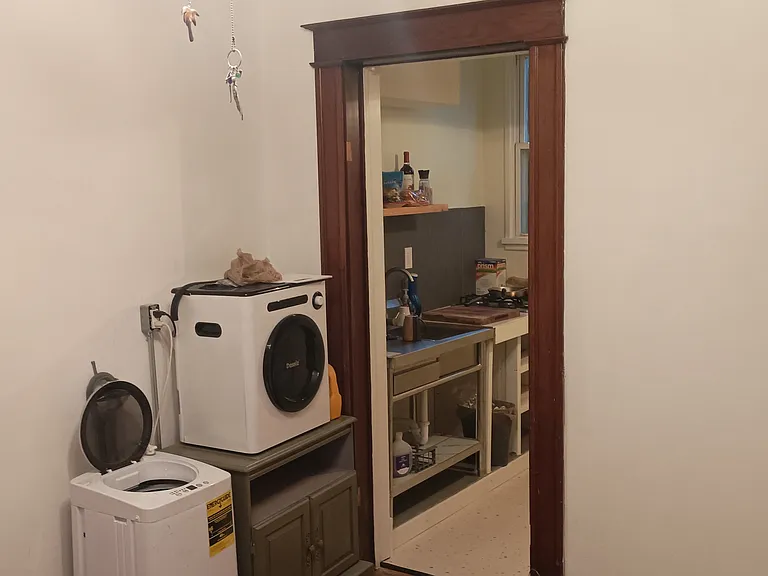 2105 Eastern Ave #1 — Photo 7