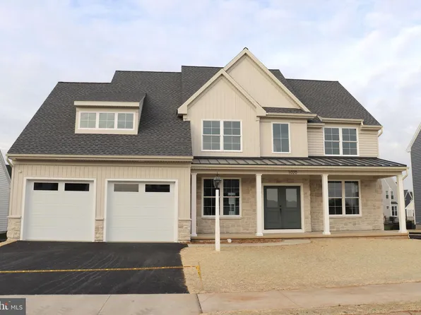 1020 Strafford Pl #83, Lancaster, PA 17601