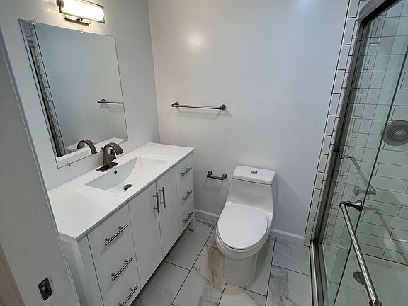 5th image of 2187 21st Ave #A