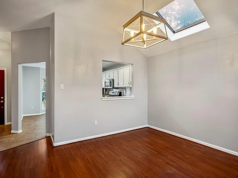 2923 Goldspring Ln — Photo 15
