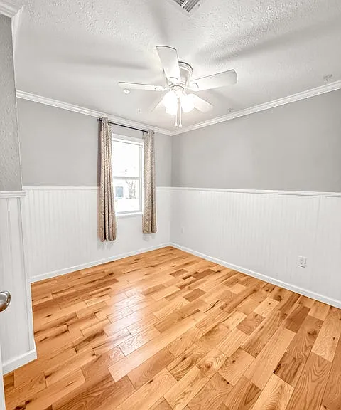 303 Knapp St — Photo 11