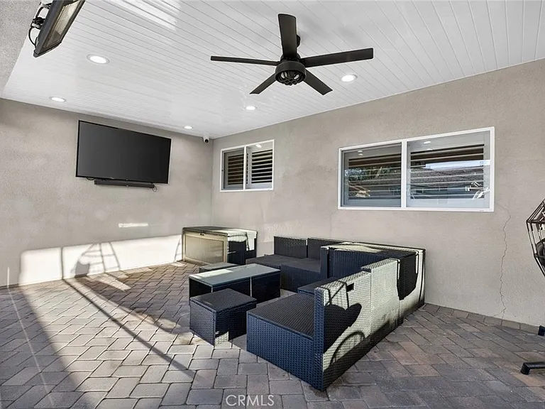 16751 Londelius St — Photo 46