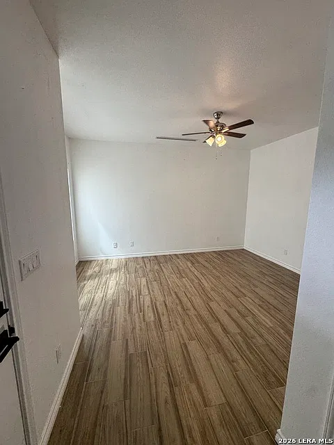 3 bed, 2.5 bath, 1212 sqft, $1,500 — Photo 4