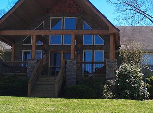 48 Bloodroot Dr, Cleveland, GA 30528