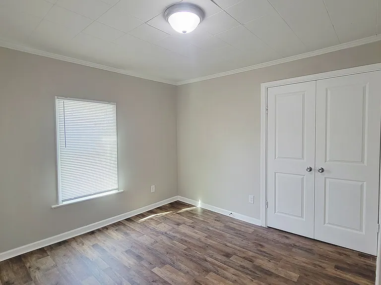 259 Dorothy St — Photo 17