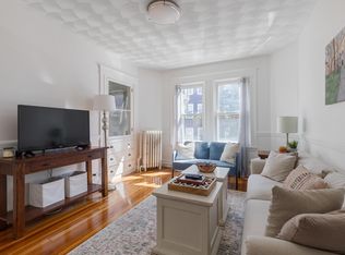 95 Beacon St #2, Somerville, MA 02143