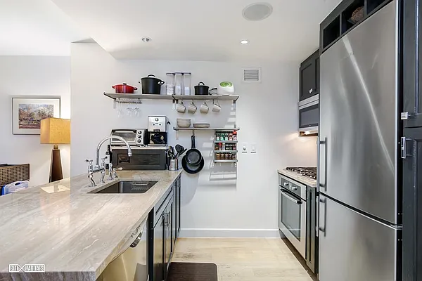 Rented by Citi Habitats | media 28