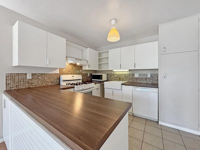 6855 Friars Rd Unit 29, San Diego, CA, 92108