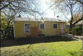 2nd image of 1313 E Hattie St