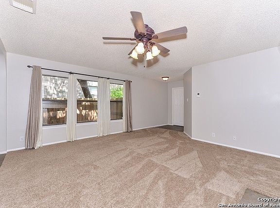 4th image of 9514 Wicklow Dr