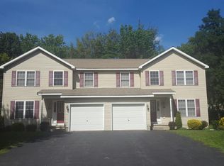 18 Elm Pl, Albany, NY 12203