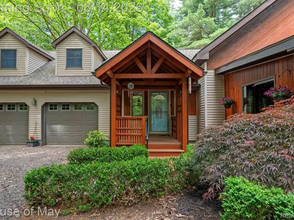 4474 Five Lakes Rd, North Branch, MI 48461