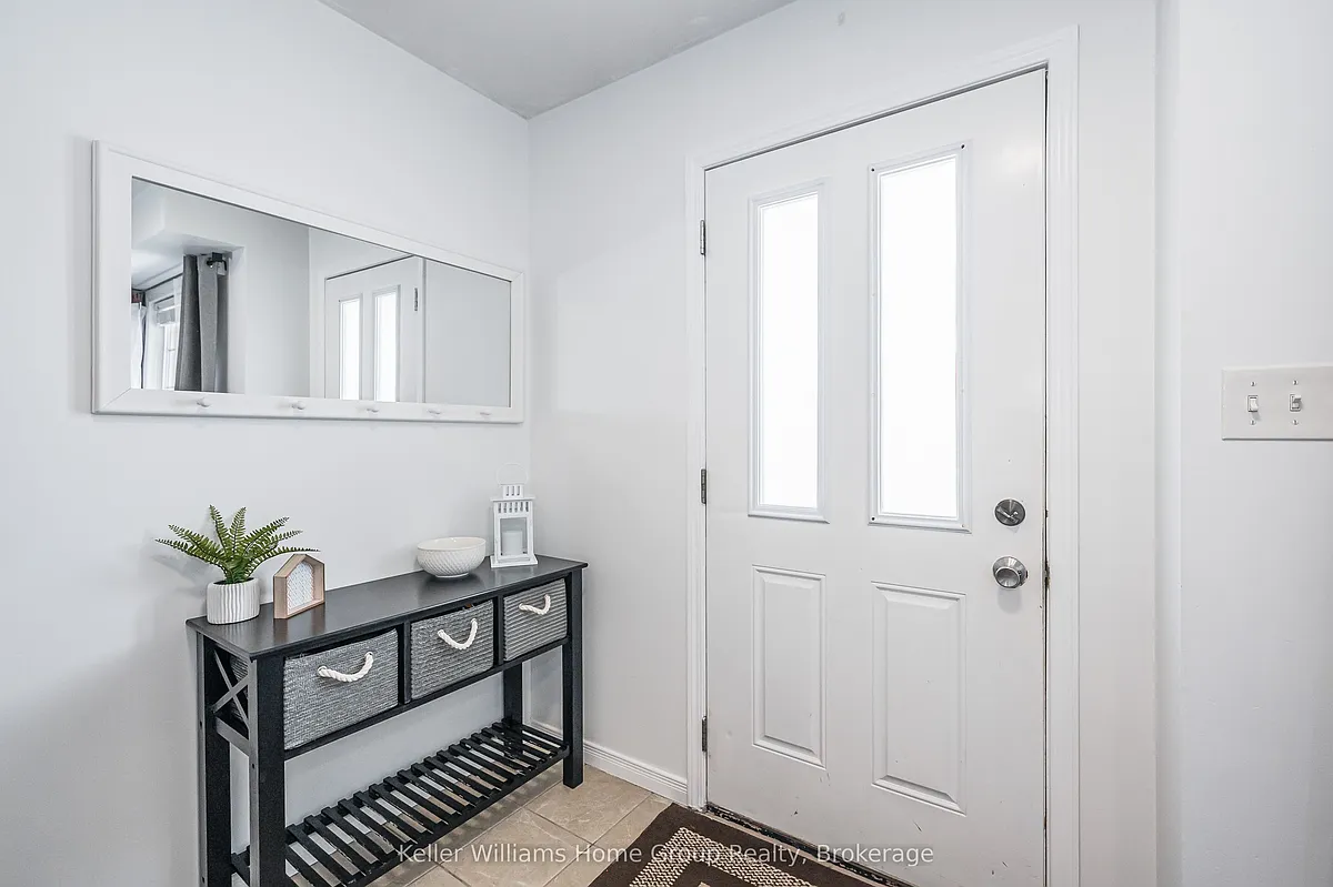 Building Photo - 35 Mountford Dr #57