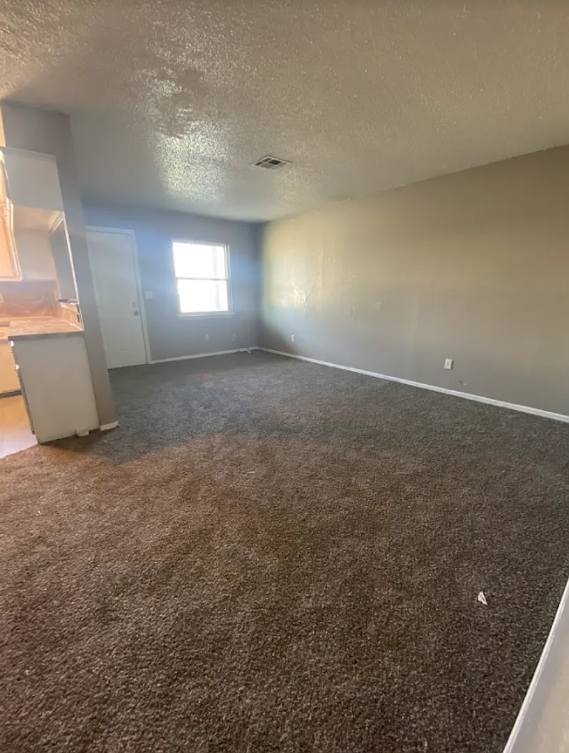 Oklahoma City Duplex — Photo 4