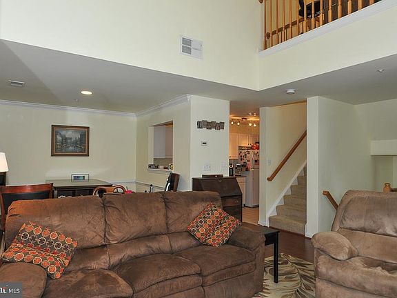 4th image of 6604 Netties Ln Unit 1203