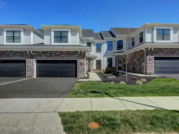 25 Dogleg Ln, Trenton, NJ 08648