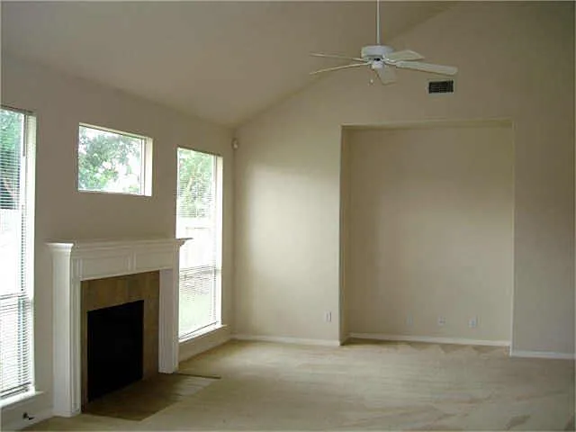 2326 Prince Jeffry Ln — Photo 5
