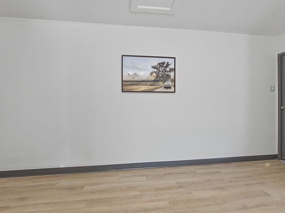 4th image of 11 9th Ave NE #5